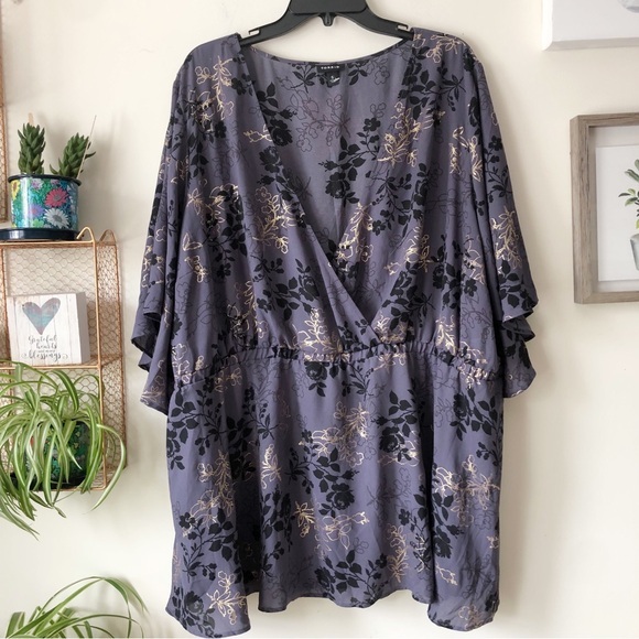 Torrid Lily Babydoll Georgette Surplice Bell Sleeve Top in Holiday Rose - Picture 2 of 12